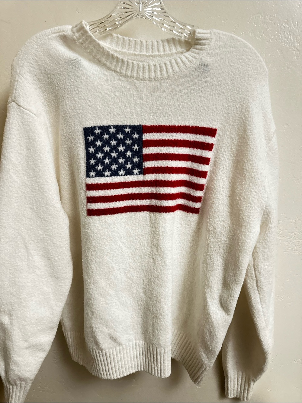 Hollister Cream Crewneck Sweater with USA🇺🇸 Flag